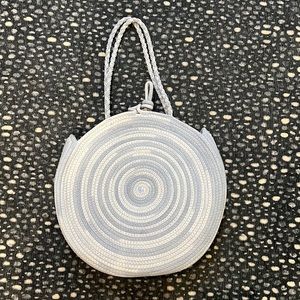 TARGET UNIVERSAL THREAD circle rope tote handbag